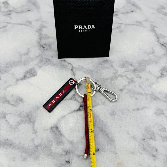 Prada Luna Rossa Ocean Key Chain,Red&Black Logo Design,3x5in, with Dust Bag-NEW - Picture 6 of 9